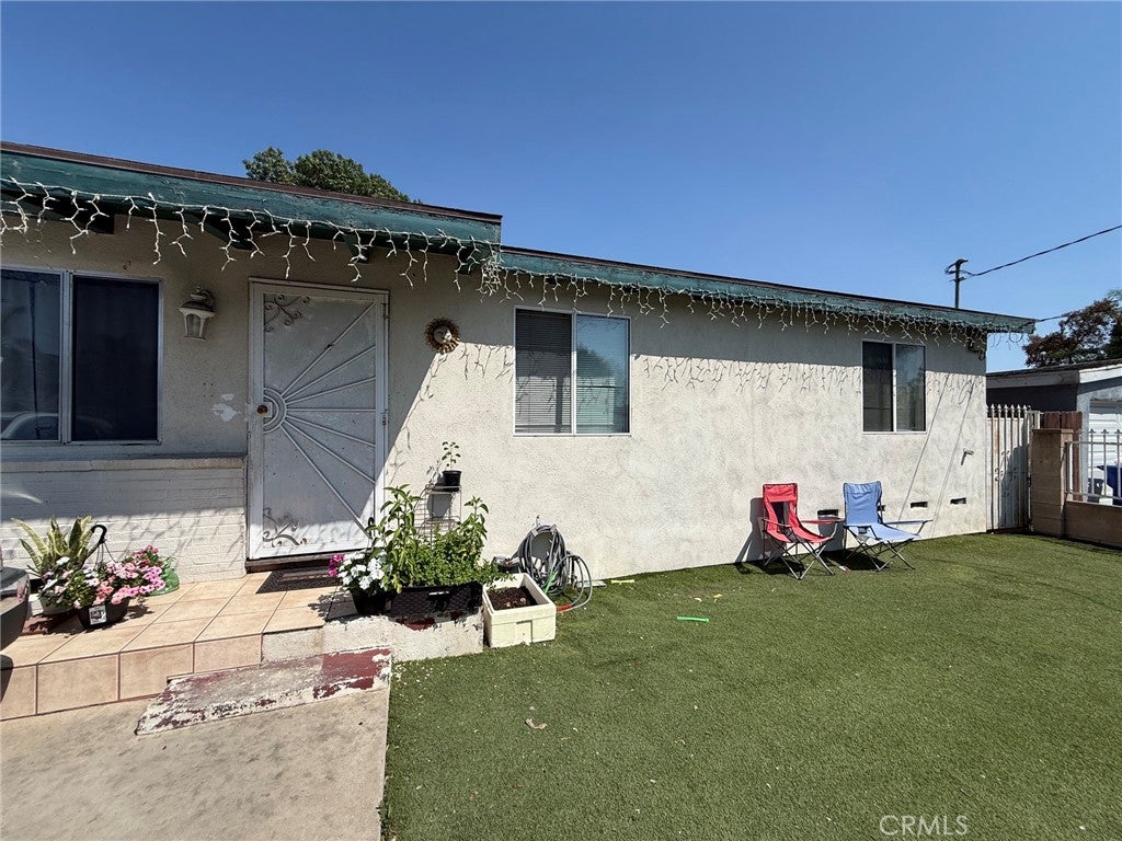 2164 Goodall Ave AVE