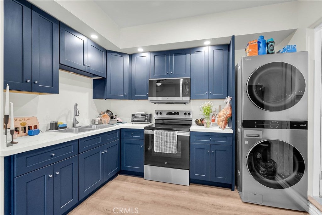 6800 Arlington