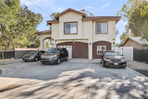 Photo of 6800 Arlington Ave, Riverside, CA 92504 (MLS # IV26141539)