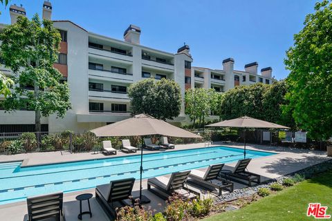 2142 Century Park Lane 410 Los Angeles CA 90067