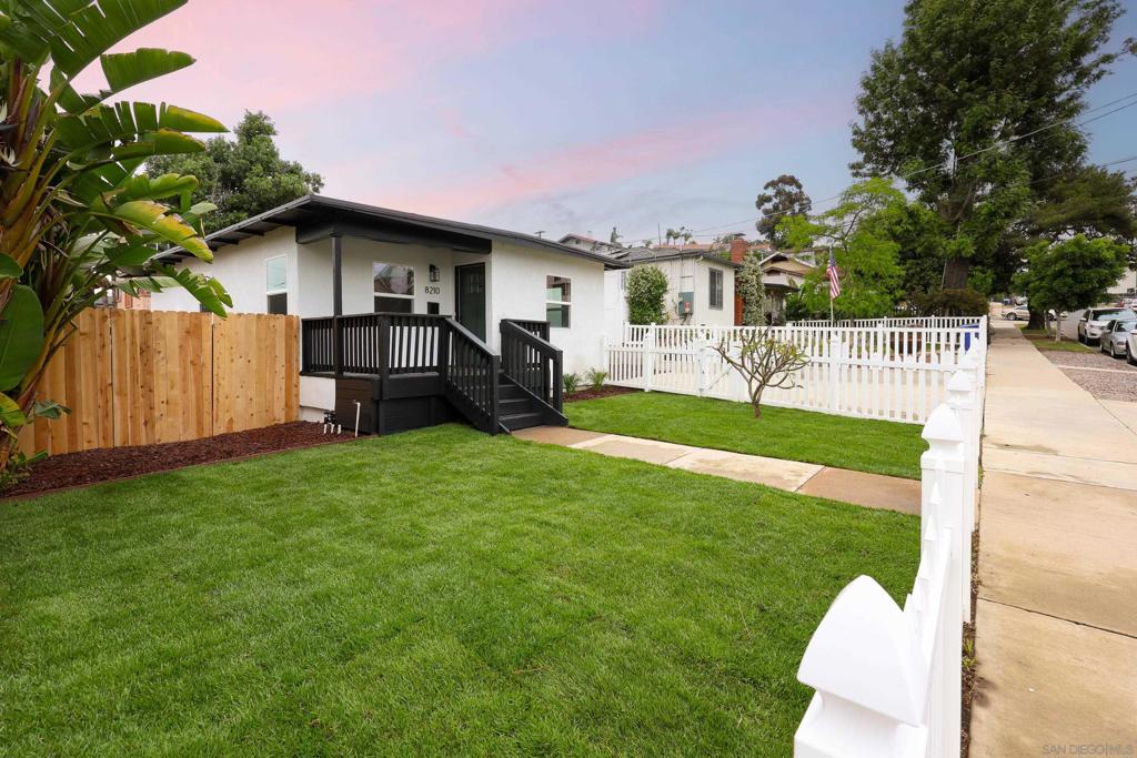 La Mesa - Residential