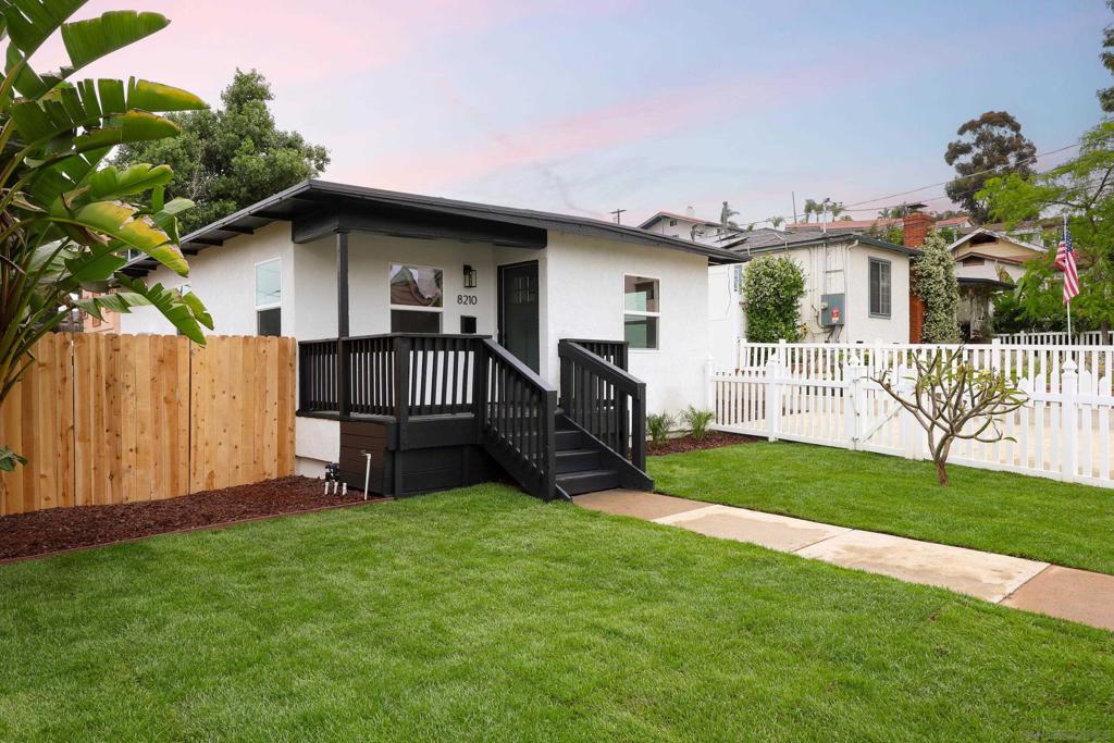 La Mesa - Residential