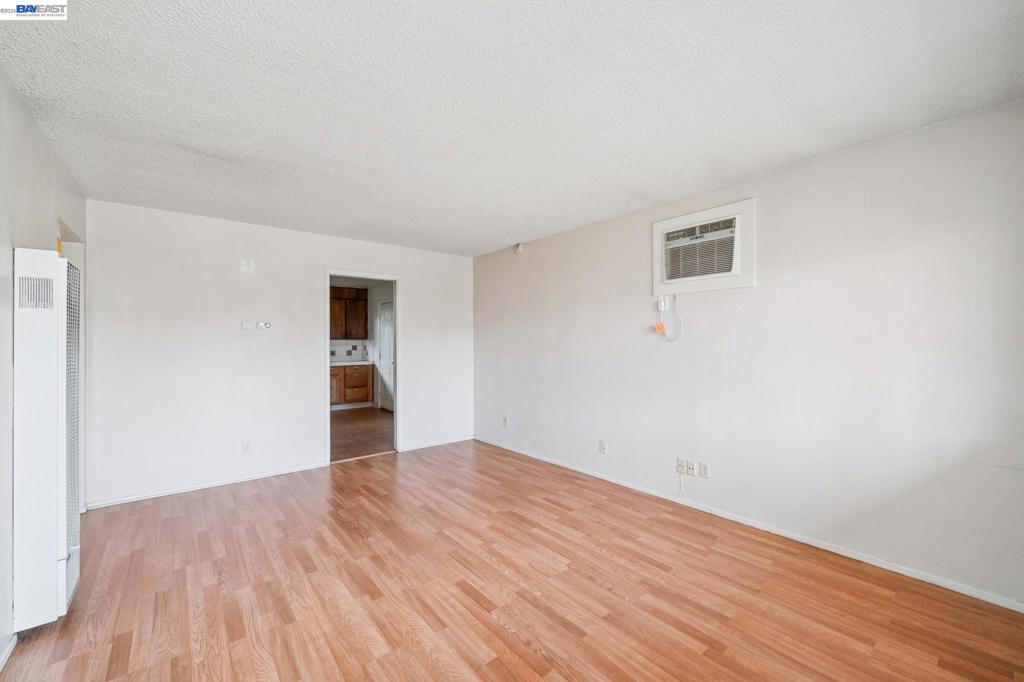 1396 Berry Ln