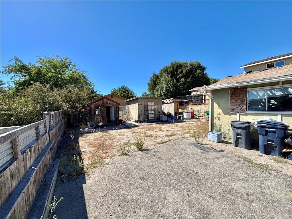 5444 Hermosilla Avenue