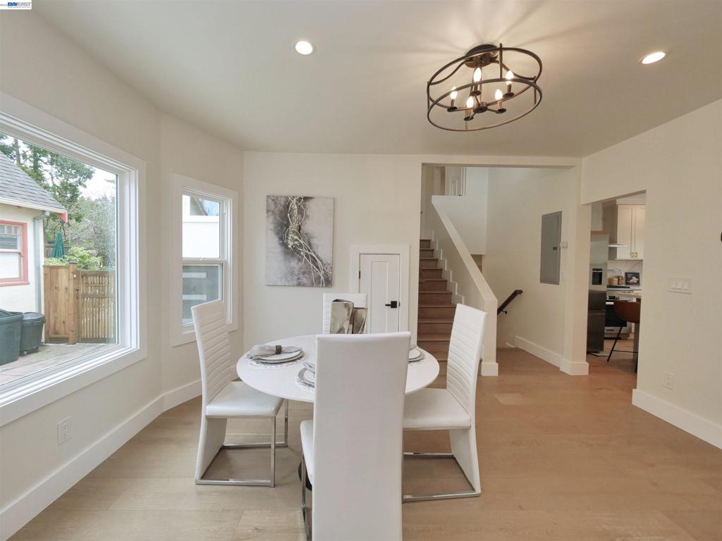 415 Berkeley Park Blvd