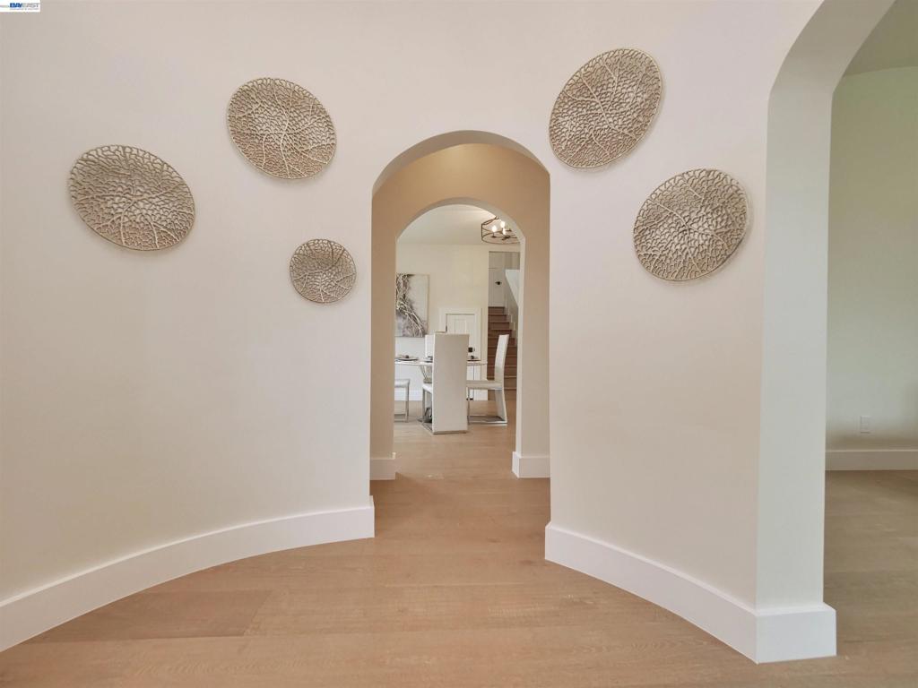 415 Berkeley Park Blvd