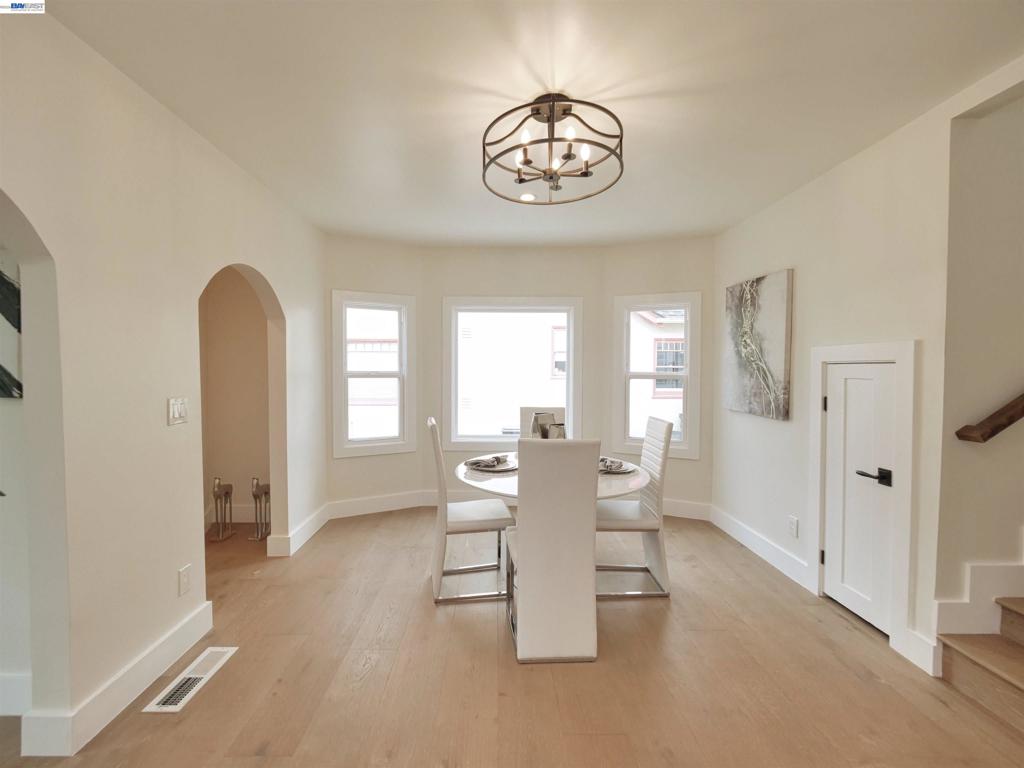 415 Berkeley Park Blvd