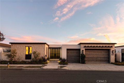 Photo of 4607 Dorchester Road, Corona Del Mar, CA 92625 (MLS # OC26145886)