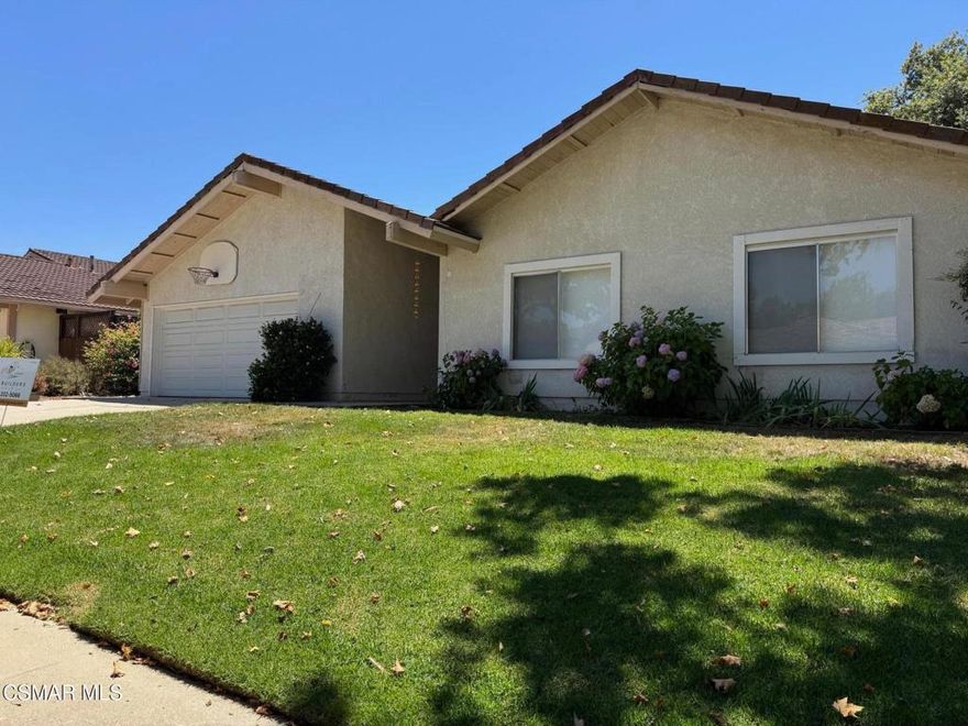 Welcome to this beautiful single story home in fabulous Westlake Hills neighborhood! Ideally located at the end of a cul de sac and close to highly acclaimed Westlake Hills Elementary this home has it all. Your spacious backyard features a pool and spa. Off of the kitchen is an expansive side yard, perfect for a patio table with chairs, basketball hoop and year round entertaining. Recent remodel includes an enlarged dining room, new kitchen cabinets and stove top range. Extra large secondary bedrooms with large windows and pull down privacy shades allow ample space for all. Woodlike floors throughout the home and  beautiful granite in kitchen counters make this home warm and inviting. Thanks to the many windows, the home is light and bright! Ideally located in the heart of Westlake Village and close to shopping!