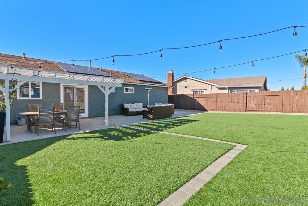 listing image 130726995854044460042
