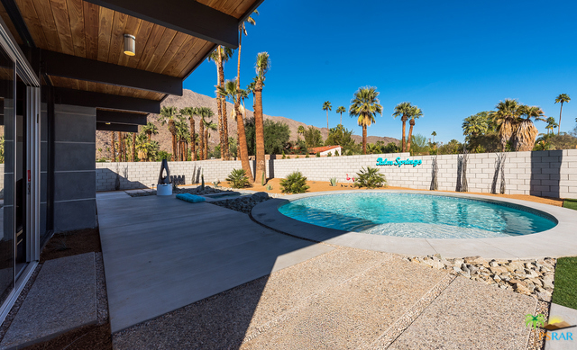 Tahquitz River Estat - Residential