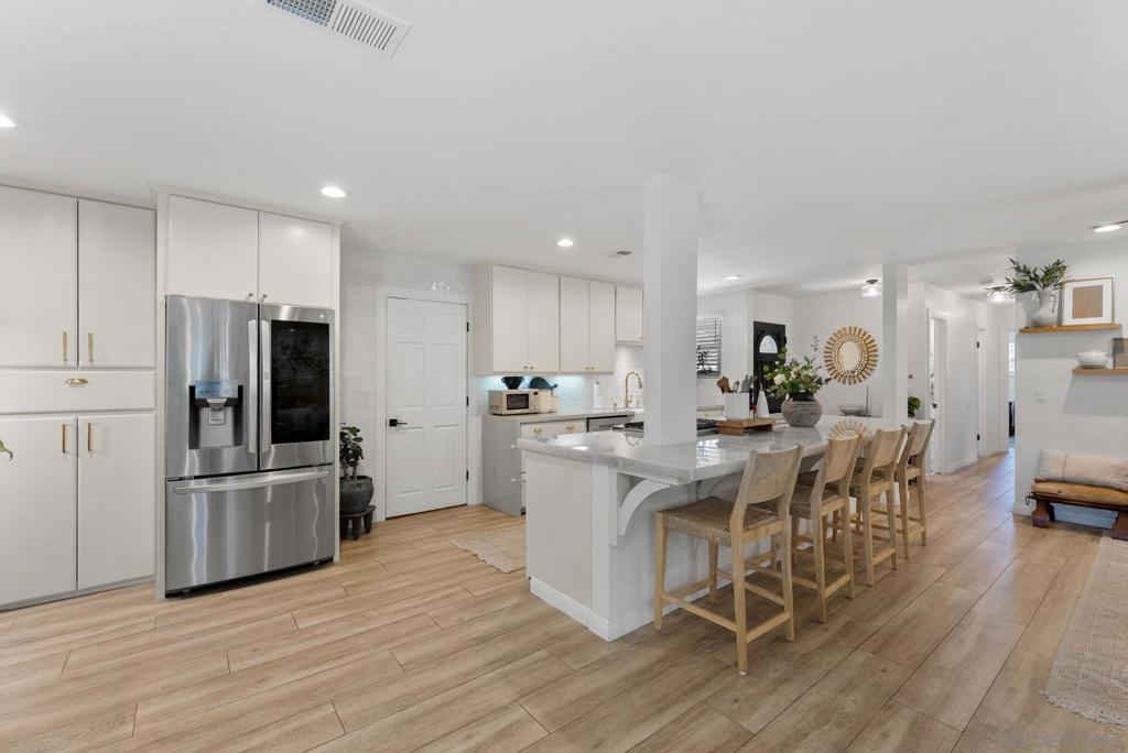3928 Antiem St