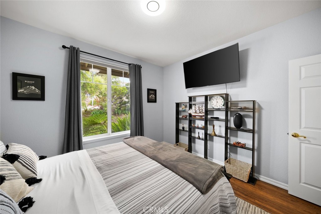 East of 101(500) - Residential