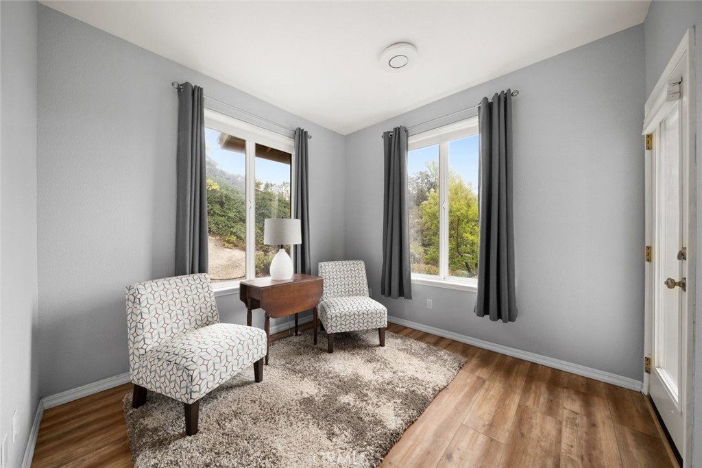 East of 101(500) - Residential