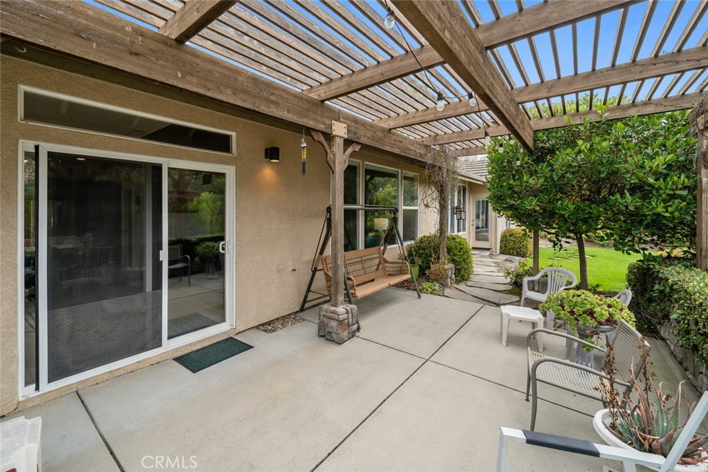 East of 101(500) - Residential