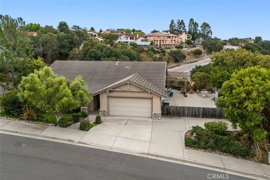 Tucked away in the serene Highlands at Rancho Grande, this 1,867 sq. ft. single-level home blends easy living with incredible ocean views. The open floor plan features a spacious kitchen with breakfast bar, dining area, and a living room centered around the fireplace. RV Parking, low maintenance yards and one of quietest neighborhoods in Arroyo Grande. 



The primary suite includes a walk-in closet, soaking tub, and a bonus seating area for relaxing. Very close to shopping, schools and the relaxing central coast beaches. Enjoy Central coast living, premier golf, fine dinning and world class wineries all withing minutes of your front door.