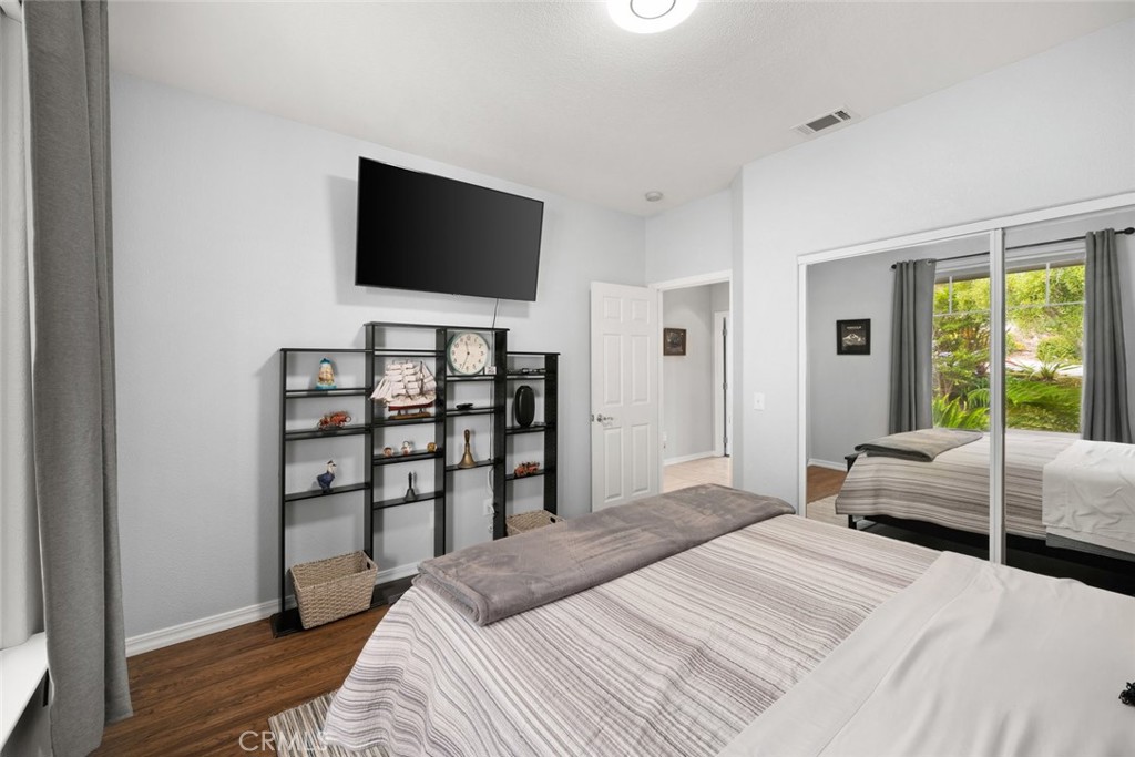 East of 101(500) - Residential