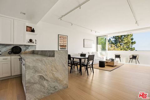 Photo of 8787 Shoreham Drive #105, West Hollywood, CA 90069 (MLS # 26662123)