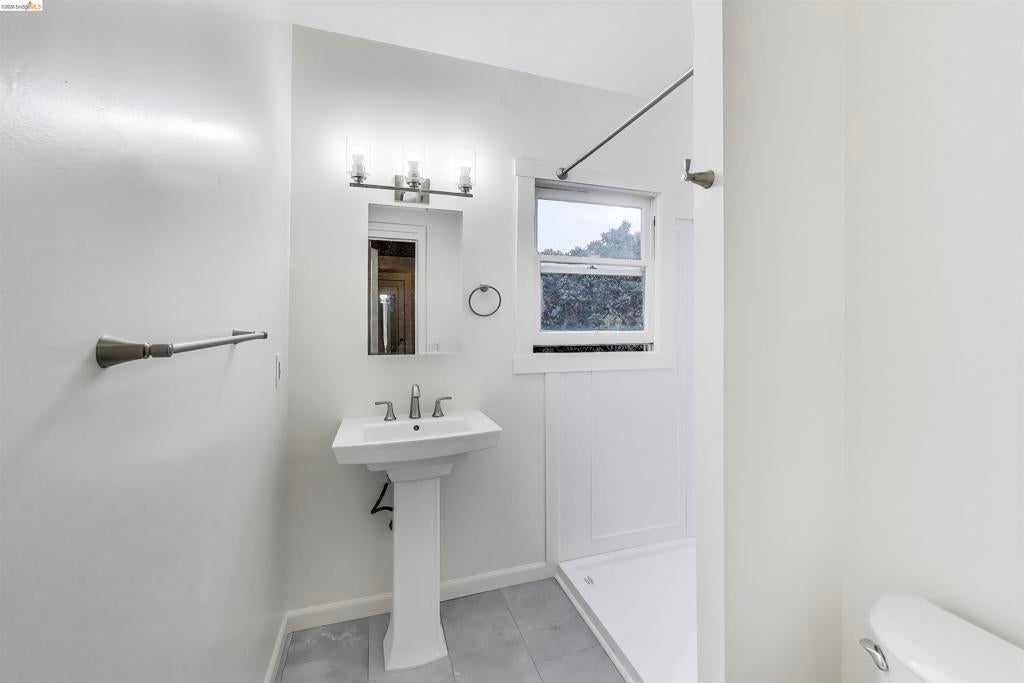 508 Valle Vista