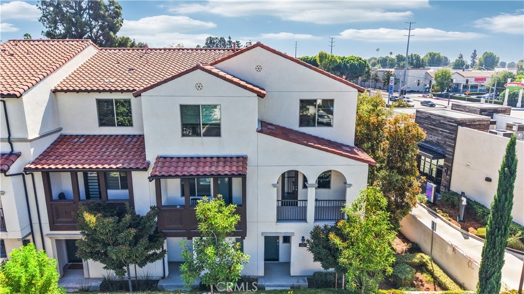 2629 Winston Court