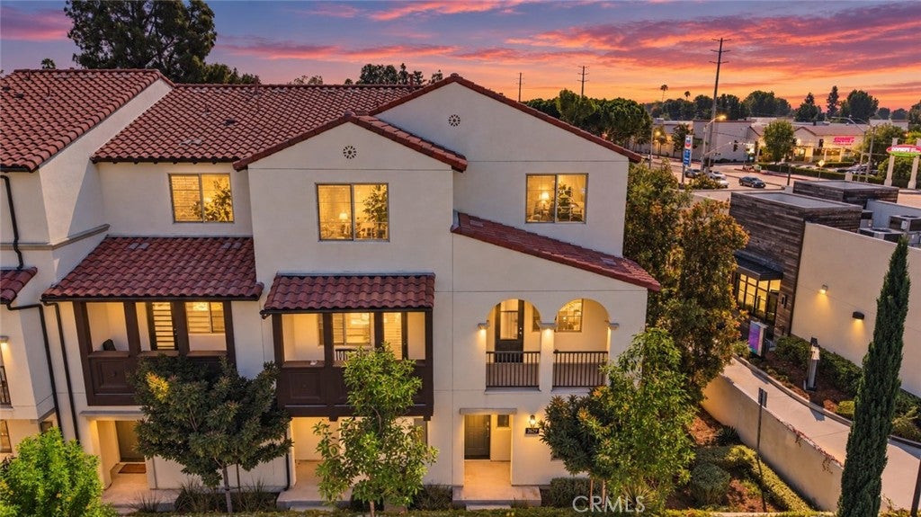 2629 Winston Court