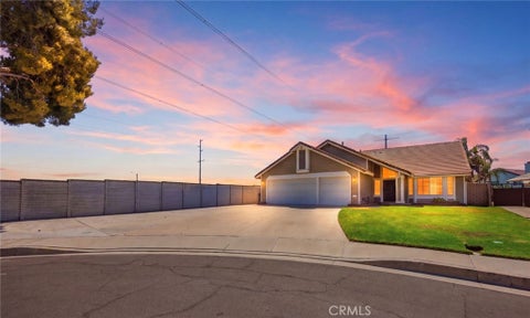 Photo of 3762 S Peach Tree, Ontario, CA 91761 (MLS # IV26192819)
