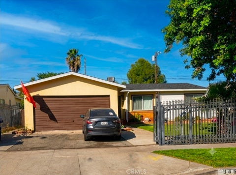 Photo of 9456 Sandusky Avenue, Arleta, CA 91331 (MLS # SR26177920)