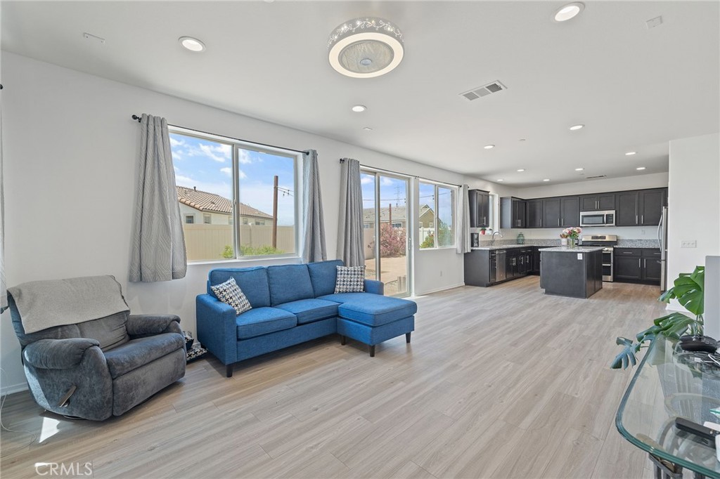1415 Opal Court