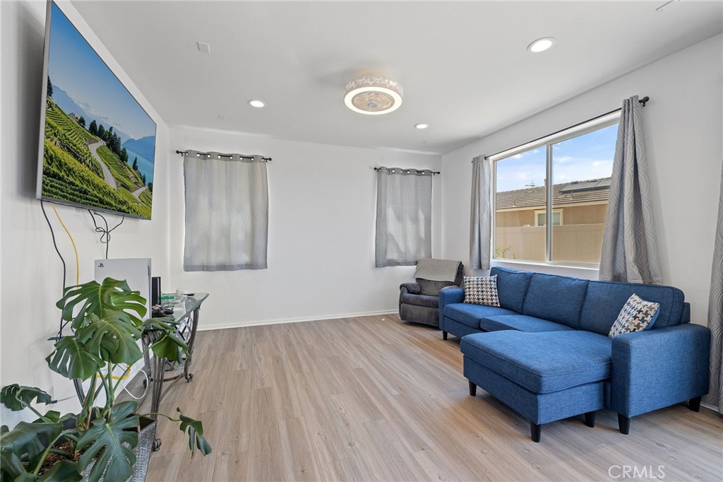1415 Opal Court