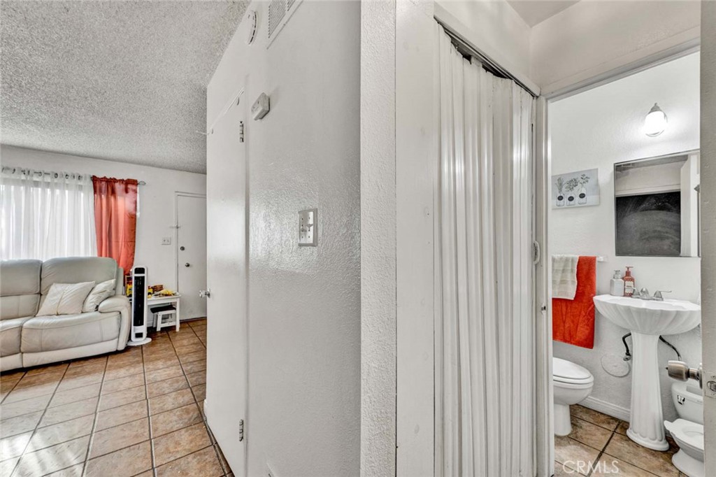 Tustin Imperial (TUSI) - Residential