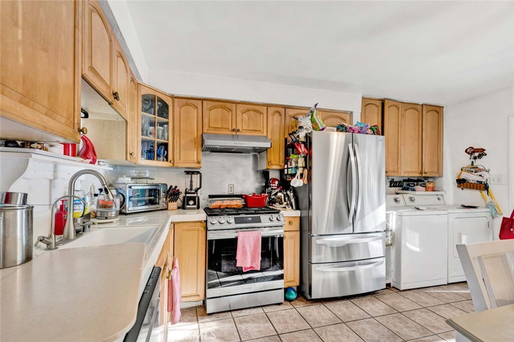 Tustin Imperial (TUSI) - Residential