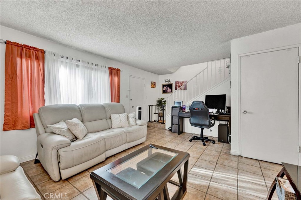 Tustin Imperial (TUSI) - Residential