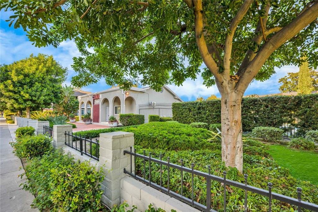 Tustin Imperial (TUSI) - Residential