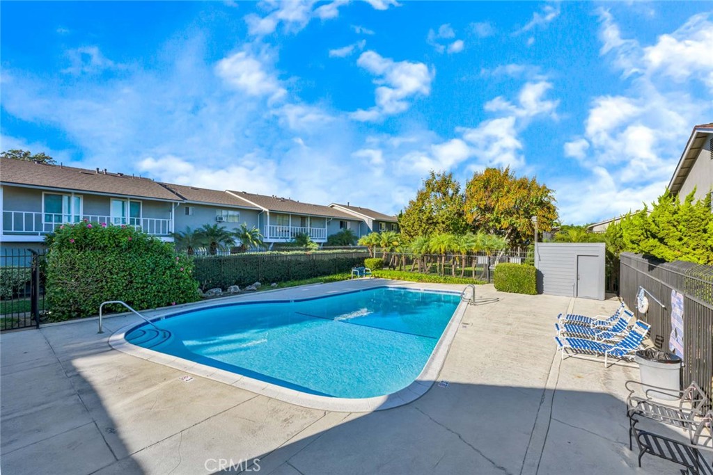 Tustin Imperial (TUSI) - Residential