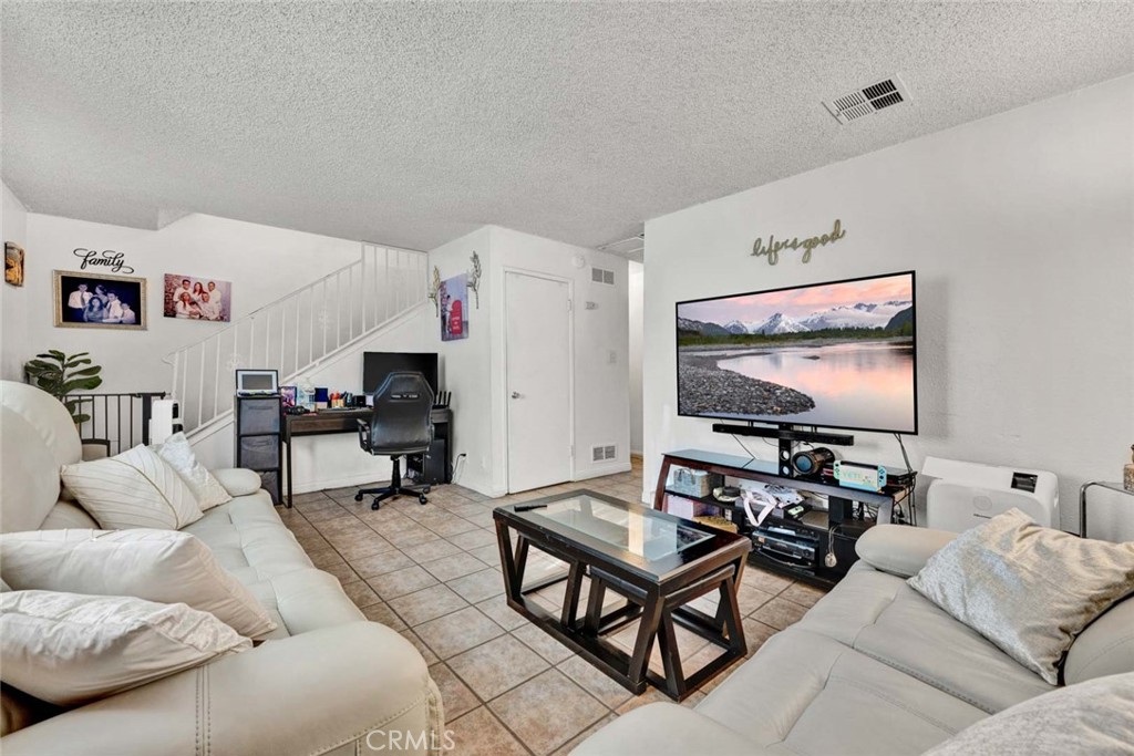 Tustin Imperial (TUSI) - Residential