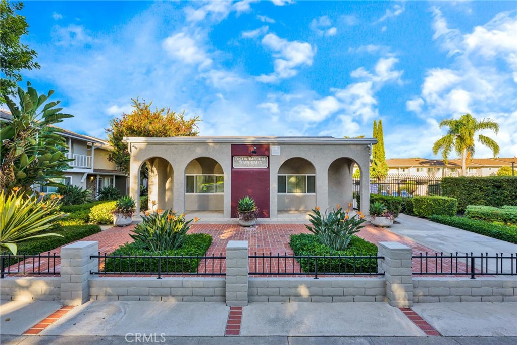 Tustin Imperial (TUSI) - Residential