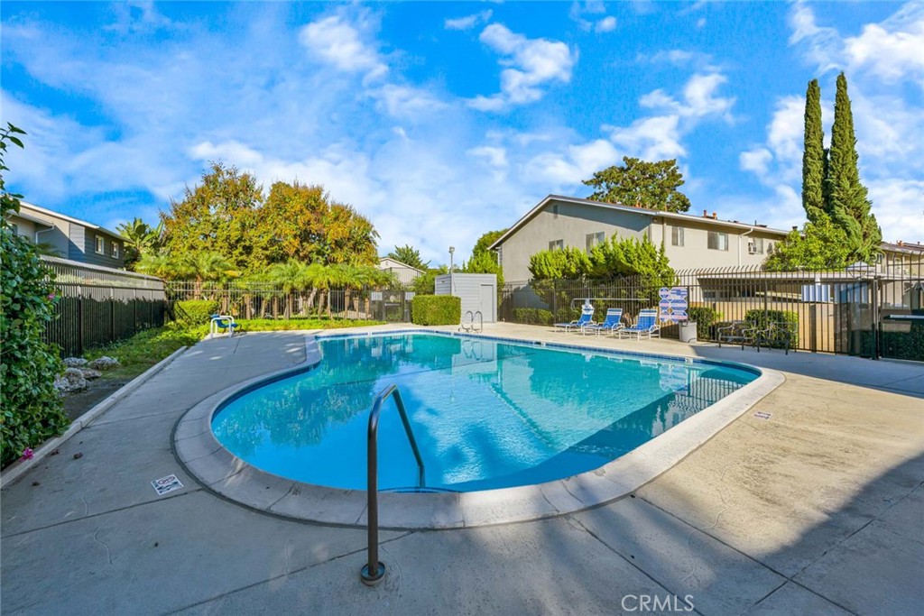 Tustin Imperial (TUSI) - Residential