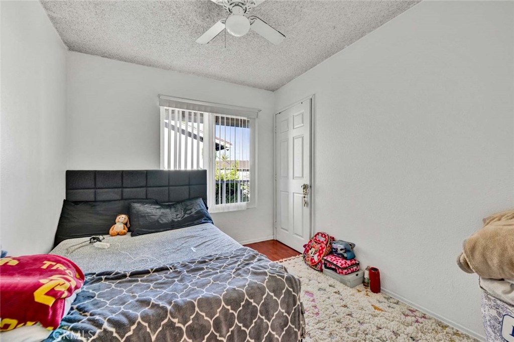 Tustin Imperial (TUSI) - Residential