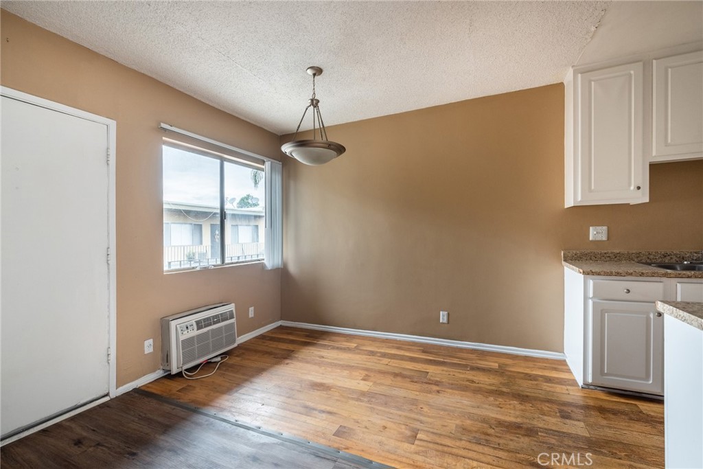 Not Applicable-105 - Residential Lease