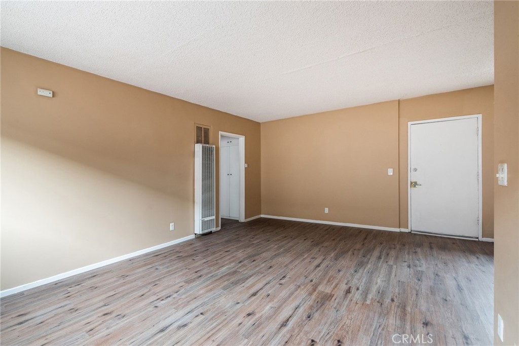 Not Applicable-105 - Residential Lease