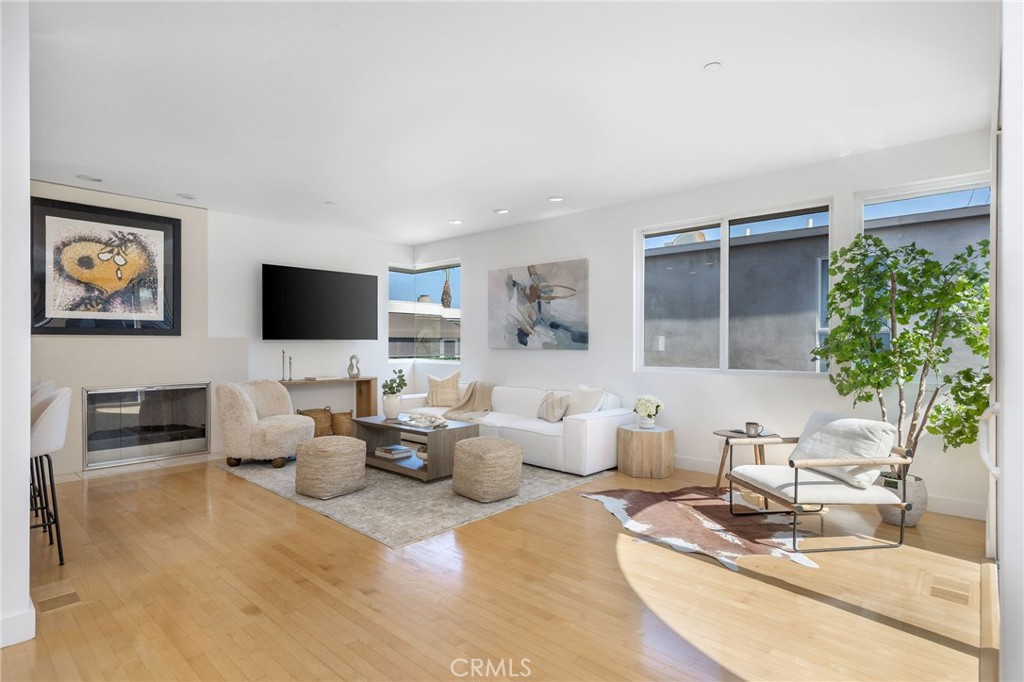 2303 Vista Drive