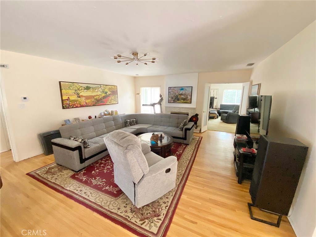 12740 Tiara Street
