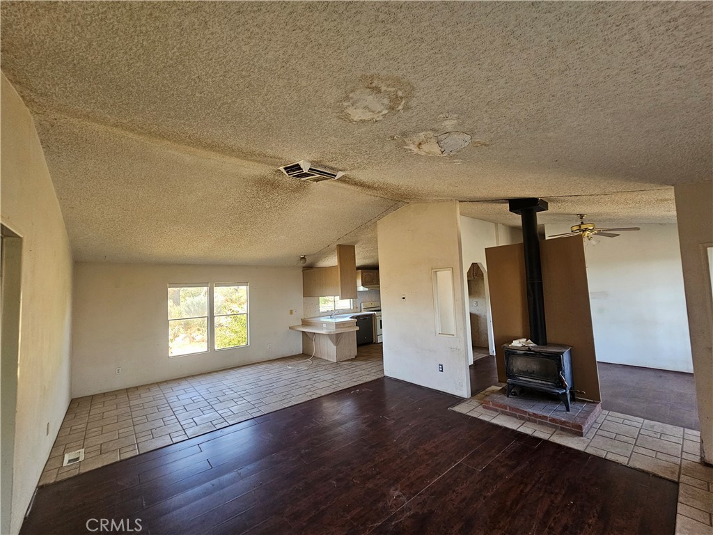 278 Yucca