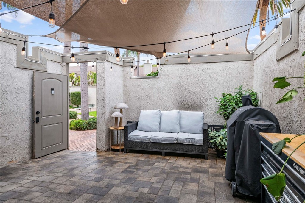 Chapman Villas (CHPV) - Residential