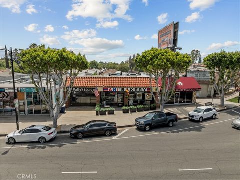 Photo of 17826 Chatsworth Street, Granada Hills, CA 91344 (MLS # SR25122728)