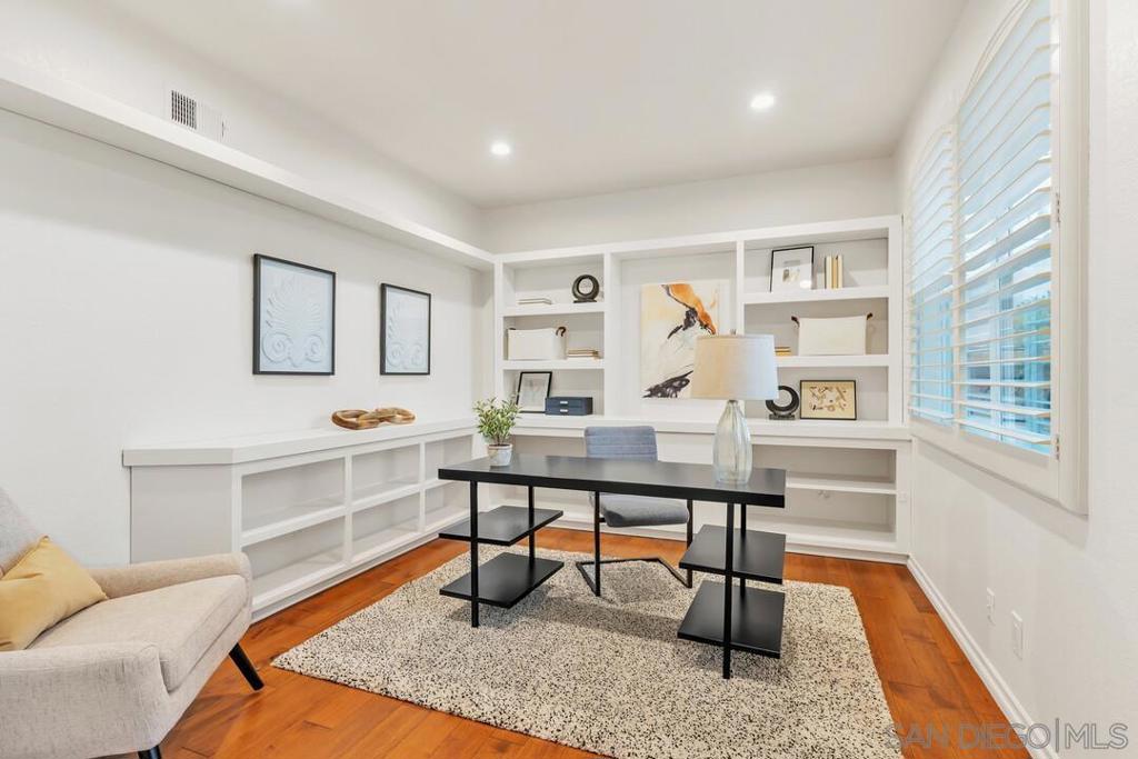 Ramona - Residential