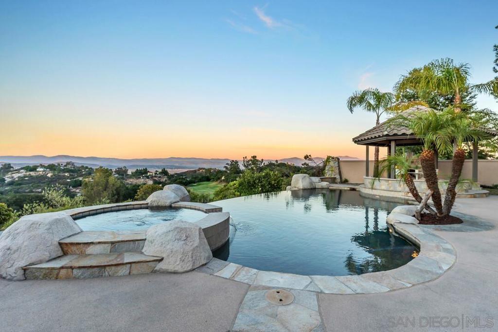 Ramona - Residential