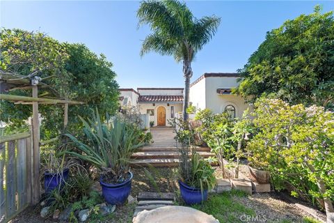 Tiny photo for 2581 Juniper Ave, Morro Bay, CA 93442 (MLS # SC25268160)