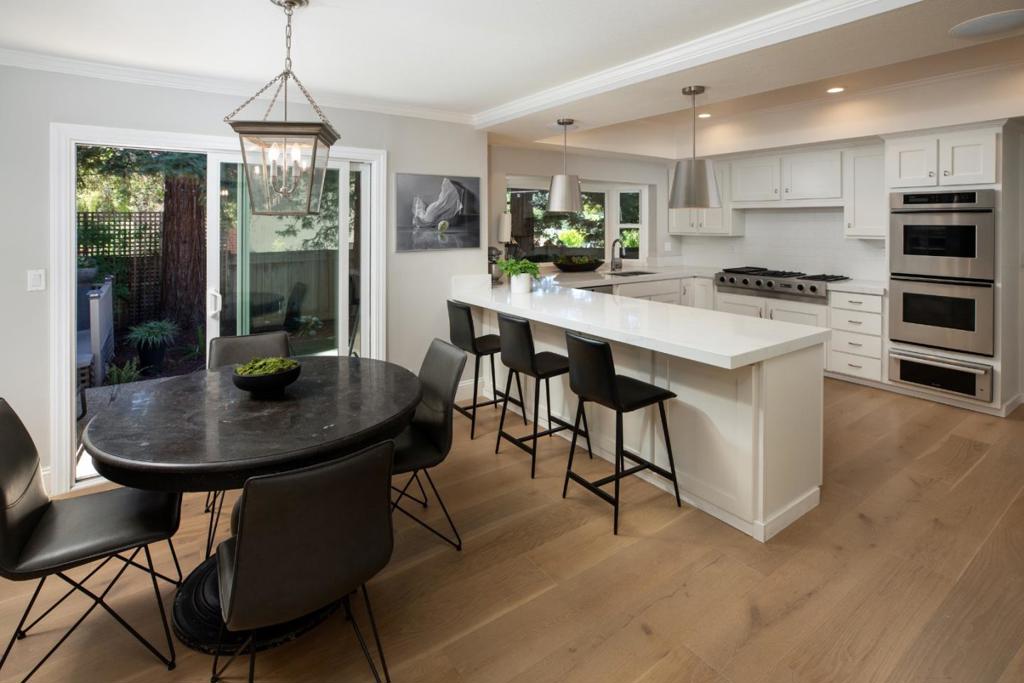 4 Woodleaf Avenue
