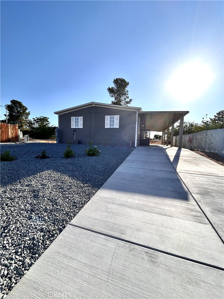 13984 Victoria Dr